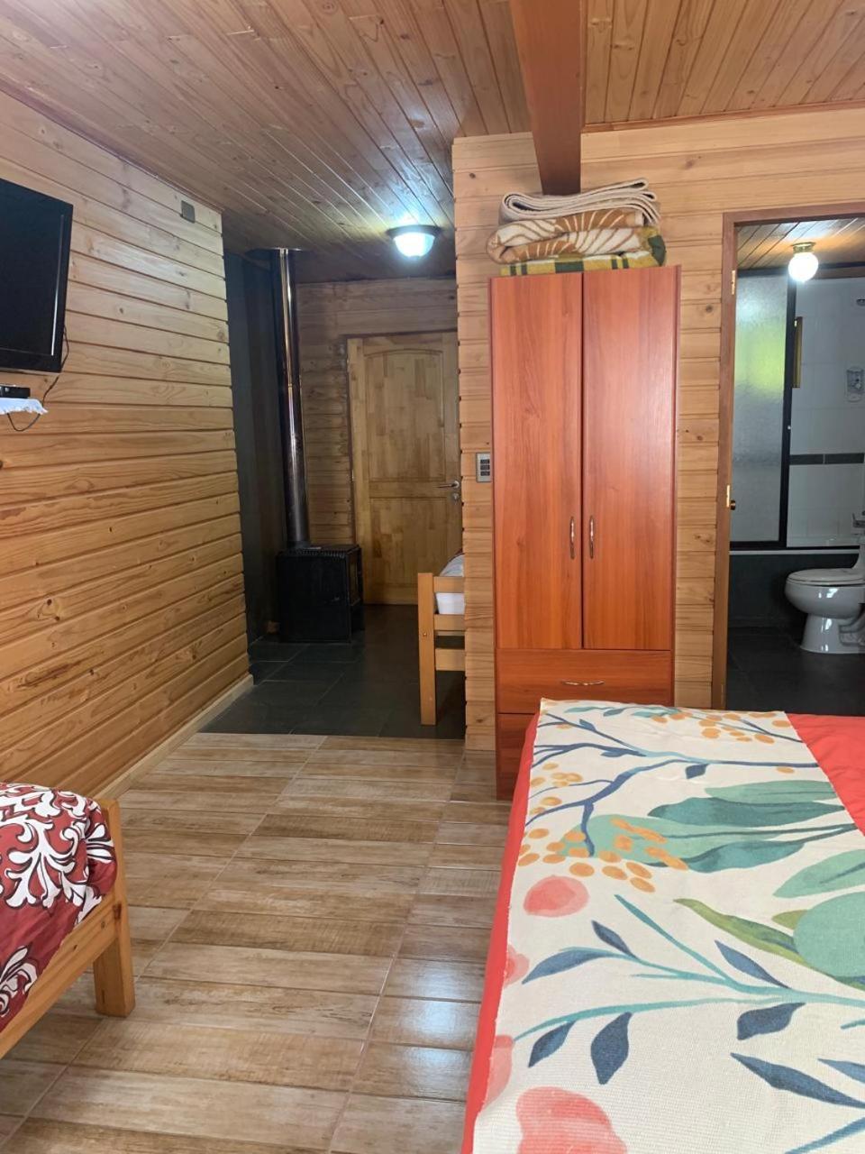 Hostal Tour Pucón Eksteriør billede